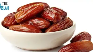खजूर खाने के फायदे और सुन्नत !